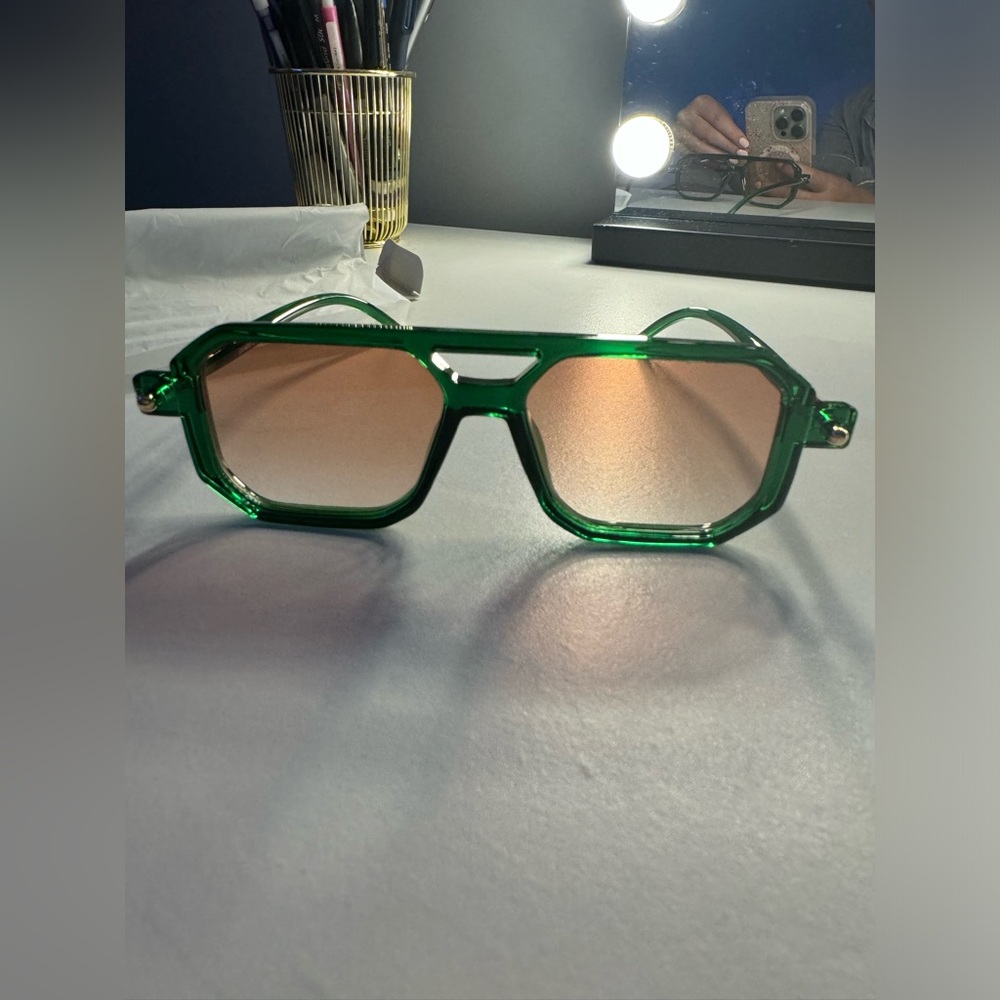 Viral Amazon green sunglasses sunnys